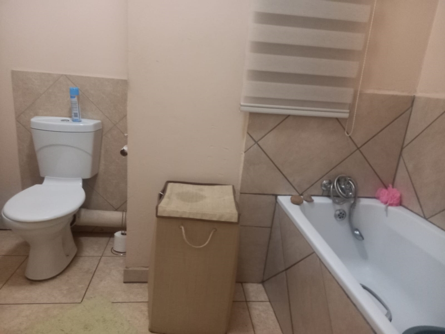 1 Bedroom Property for Sale in Norkem Park Gauteng
