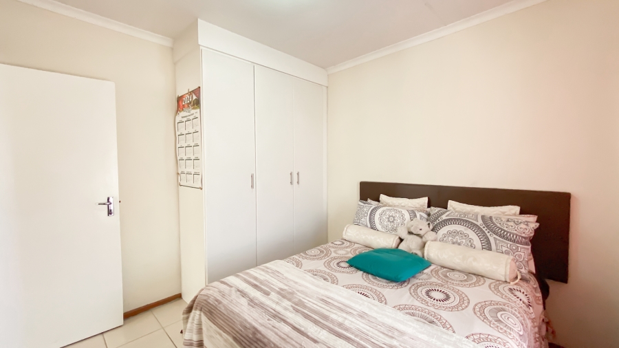 2 Bedroom Property for Sale in Elandspark Gauteng