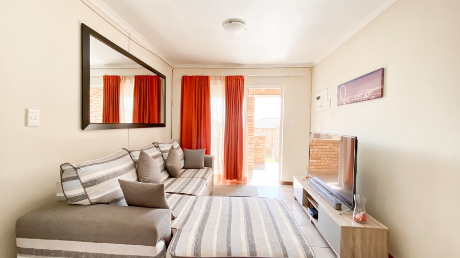2 Bedroom Property for Sale in Elandspark Gauteng