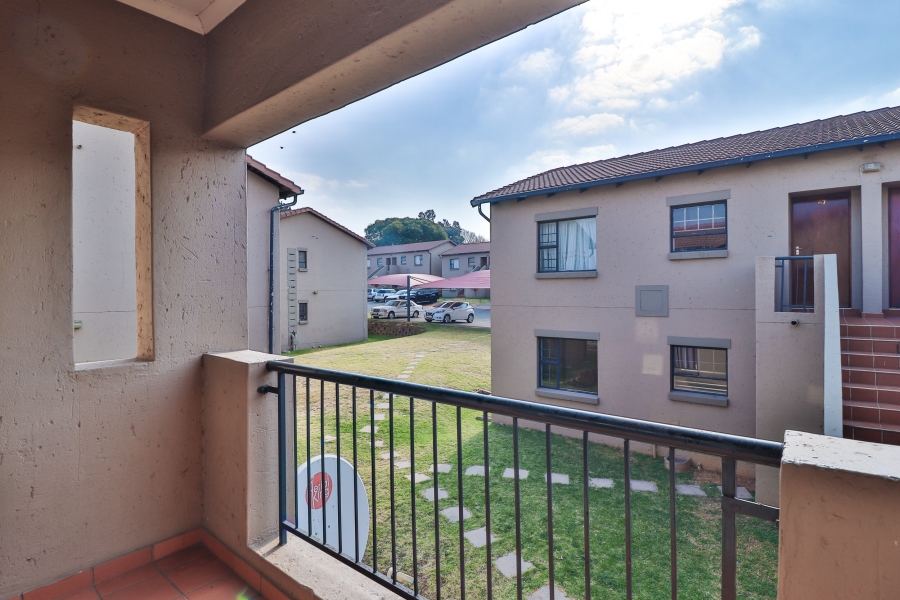 2 Bedroom Property for Sale in Albemarle Gauteng