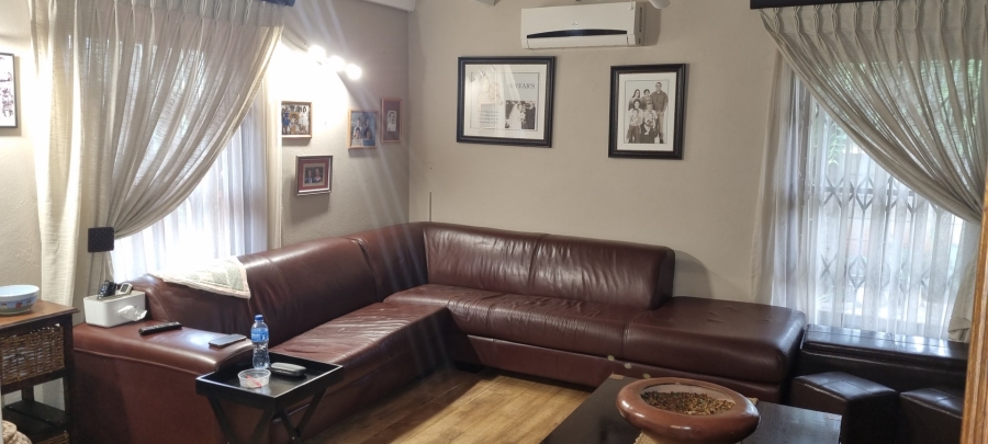 2 Bedroom Property for Sale in Henley on Klip Gauteng