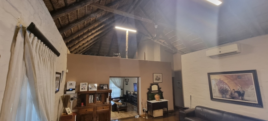 2 Bedroom Property for Sale in Henley on Klip Gauteng