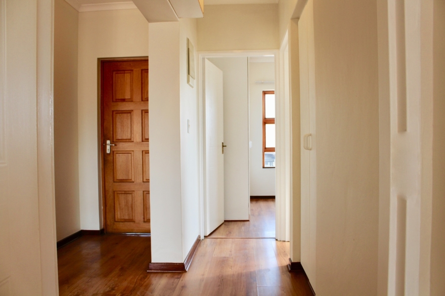 2 Bedroom Property for Sale in Woodmead Gauteng