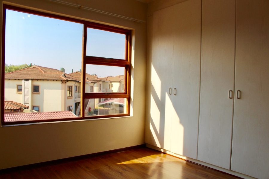 2 Bedroom Property for Sale in Woodmead Gauteng