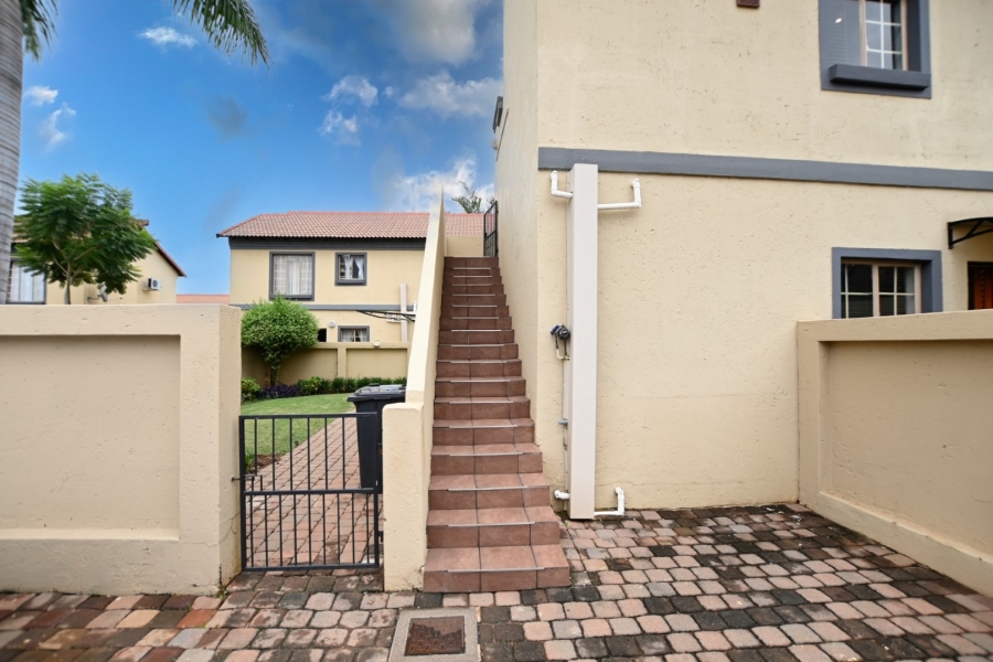 1 Bedroom Property for Sale in Annlin Gauteng