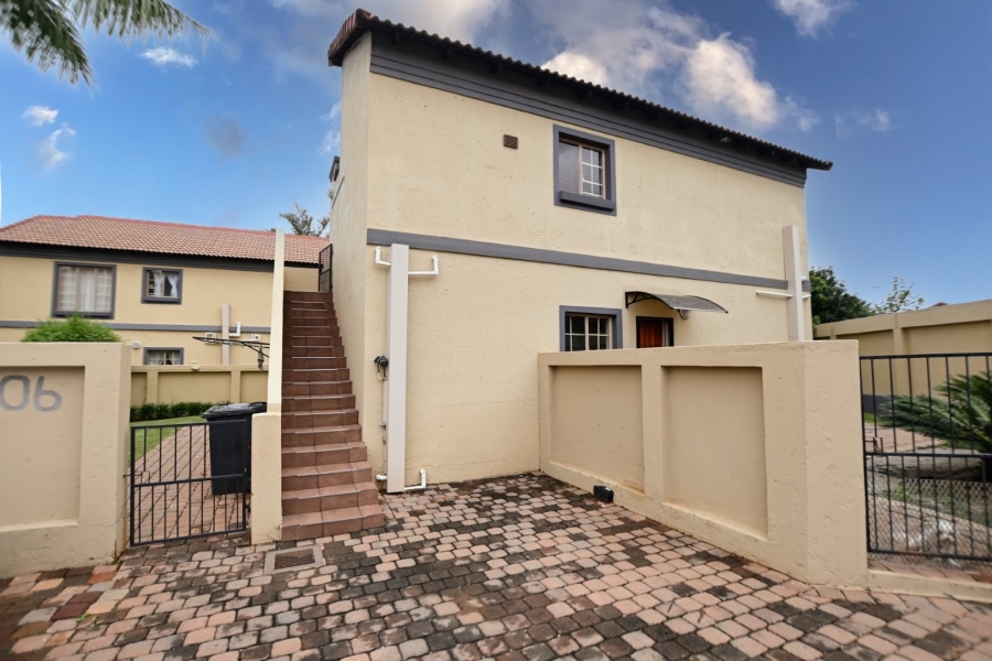 1 Bedroom Property for Sale in Annlin Gauteng