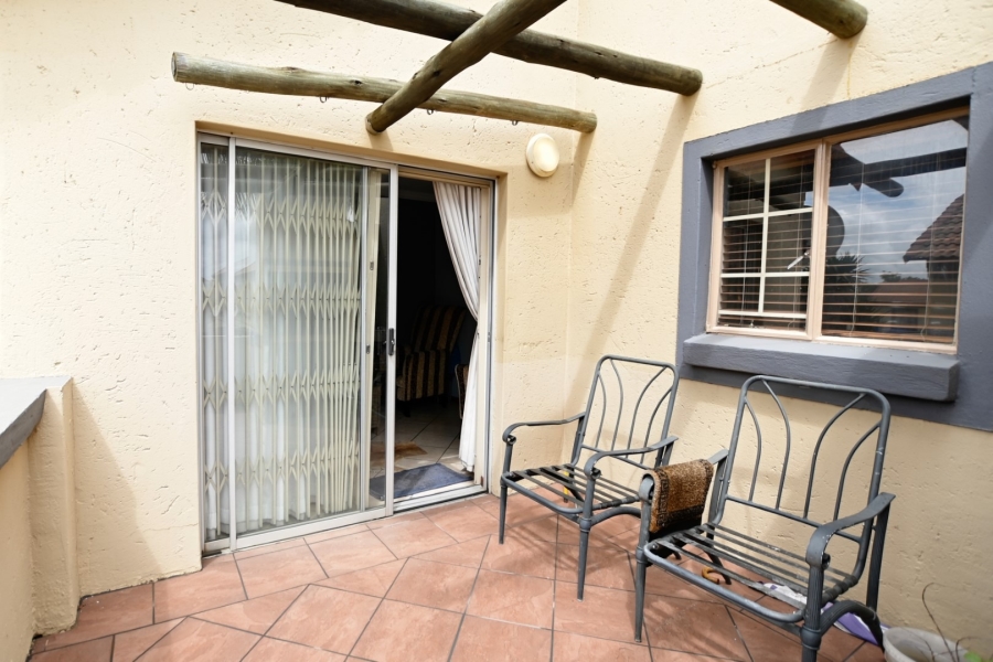 1 Bedroom Property for Sale in Annlin Gauteng