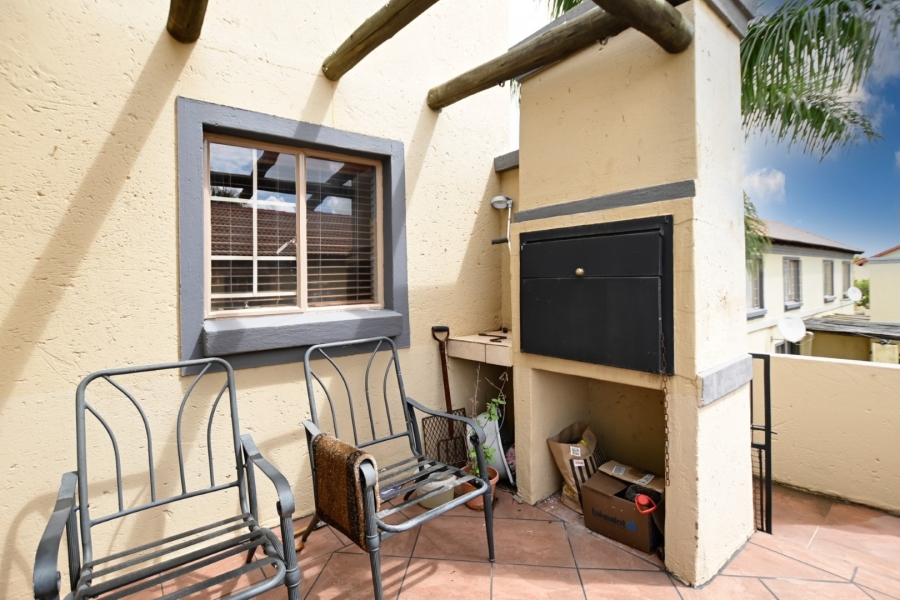 1 Bedroom Property for Sale in Annlin Gauteng