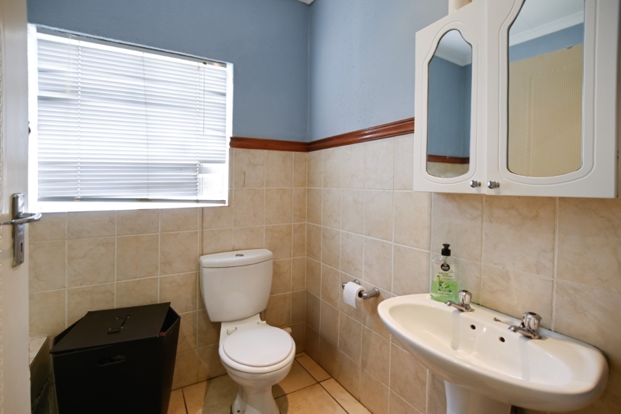 1 Bedroom Property for Sale in Annlin Gauteng