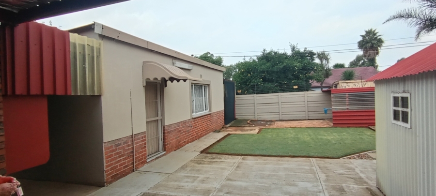 3 Bedroom Property for Sale in Edelweiss Gauteng