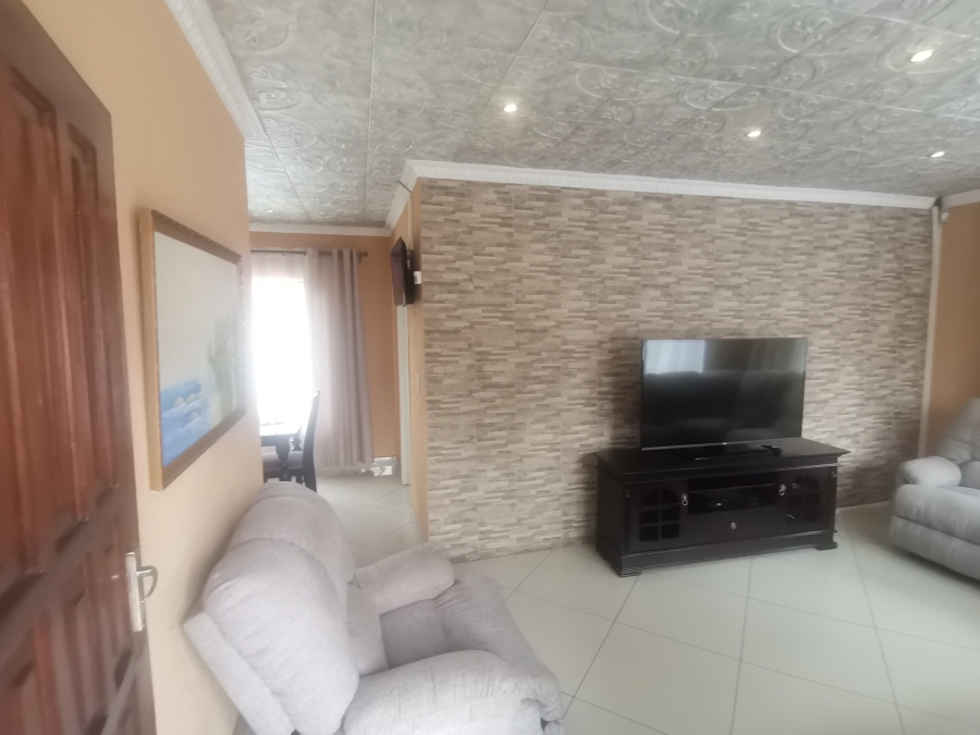 3 Bedroom Property for Sale in Mayberry Park Gauteng