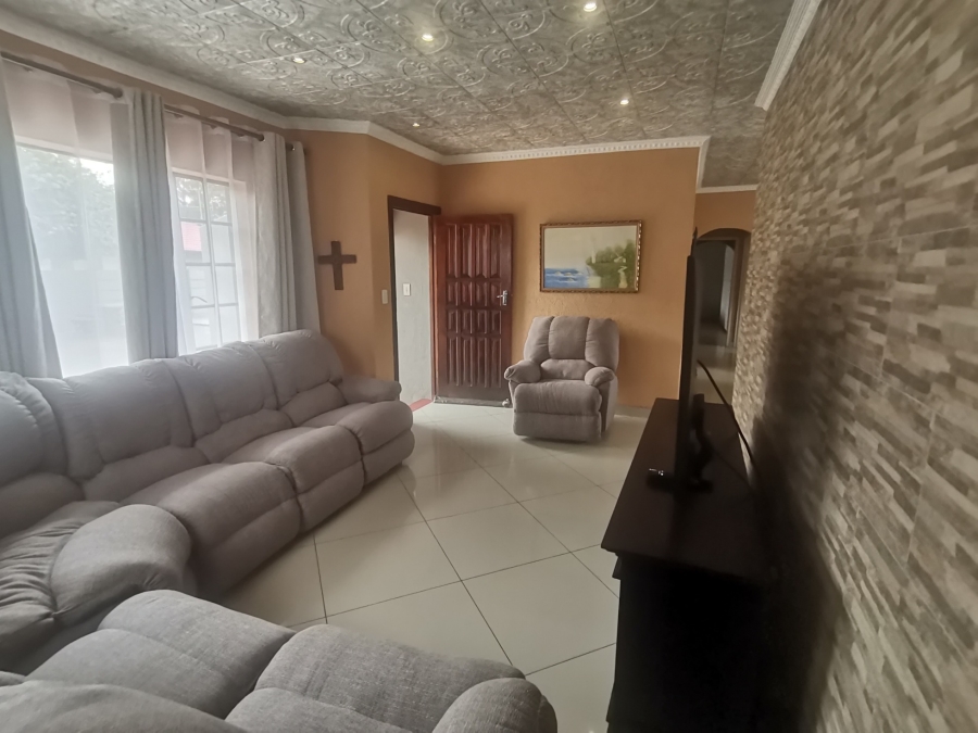 3 Bedroom Property for Sale in Mayberry Park Gauteng