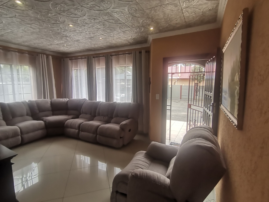 3 Bedroom Property for Sale in Mayberry Park Gauteng