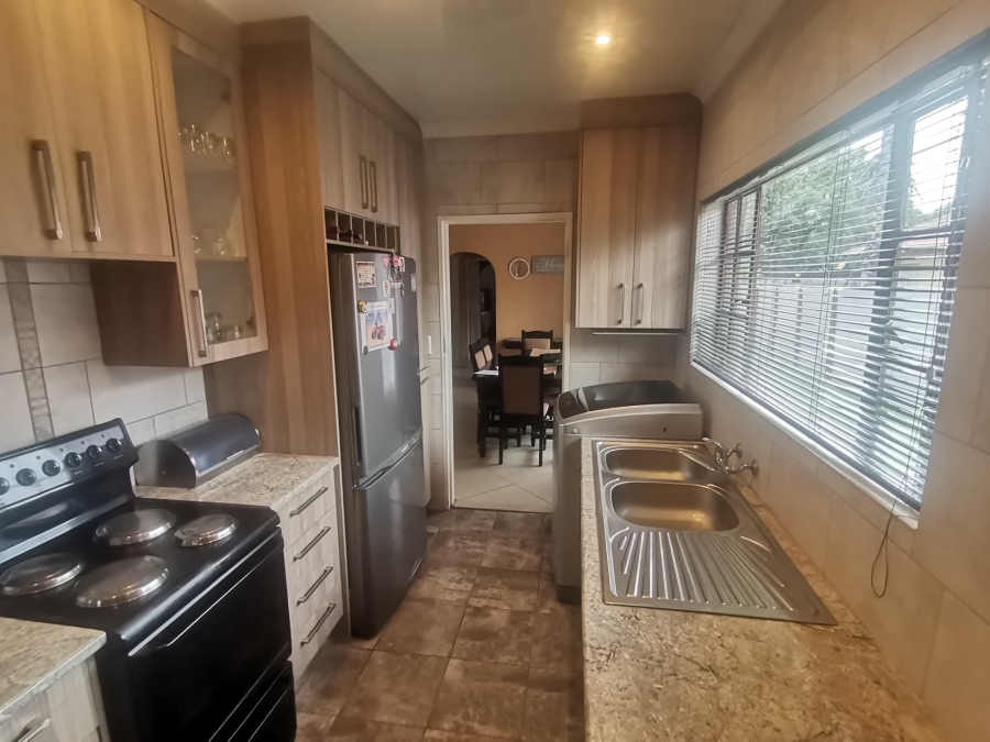 3 Bedroom Property for Sale in Mayberry Park Gauteng