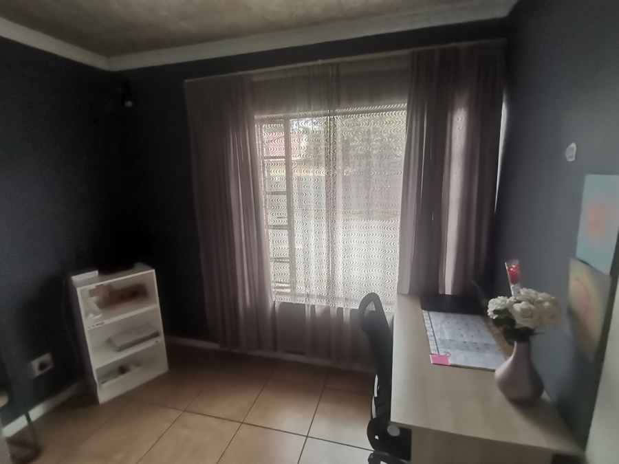 3 Bedroom Property for Sale in Mayberry Park Gauteng