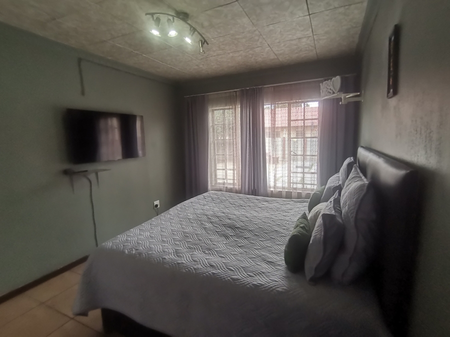 3 Bedroom Property for Sale in Mayberry Park Gauteng