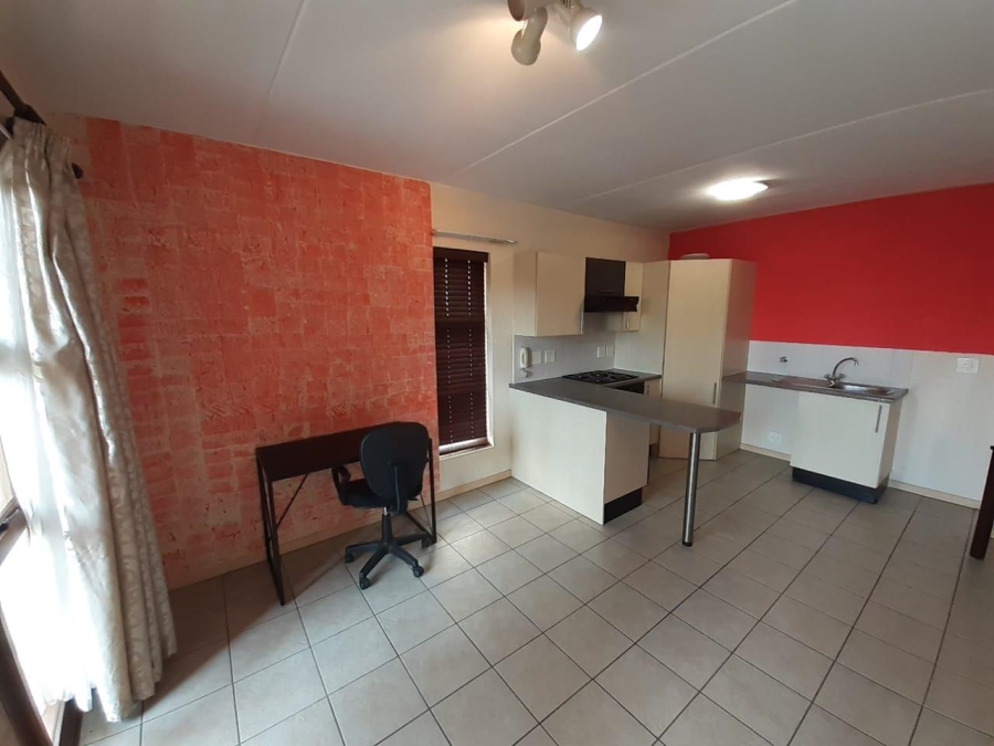 2 Bedroom Property for Sale in Ferndale Gauteng