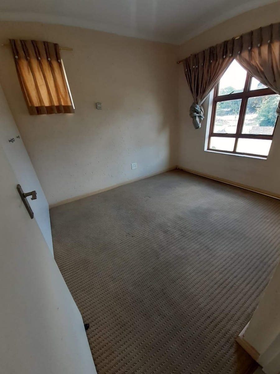 2 Bedroom Property for Sale in Ferndale Gauteng