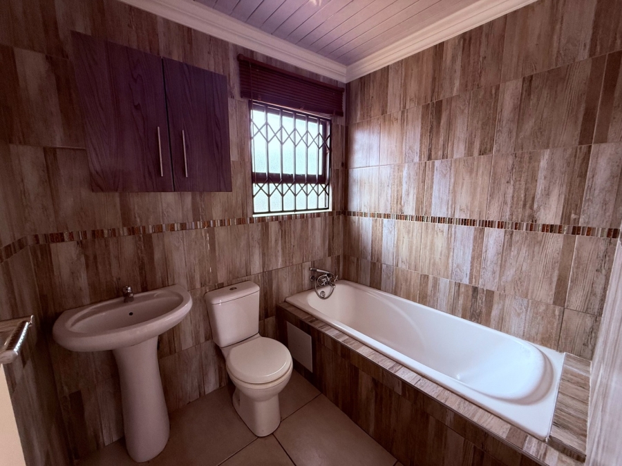 3 Bedroom Property for Sale in Meredale Gauteng