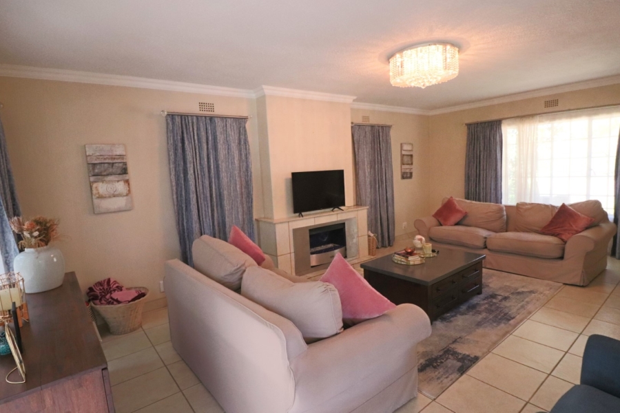 3 Bedroom Property for Sale in Bryanston Gauteng