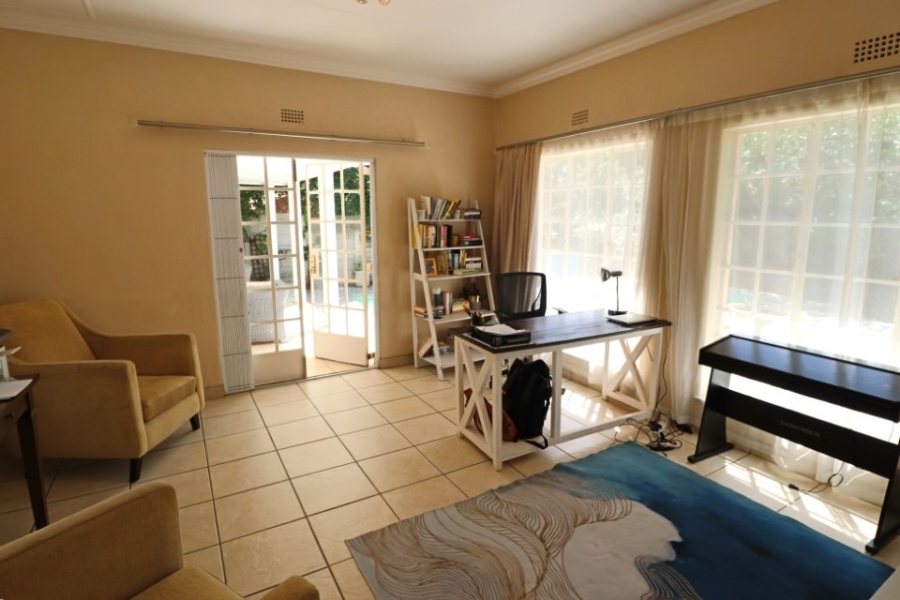 3 Bedroom Property for Sale in Bryanston Gauteng