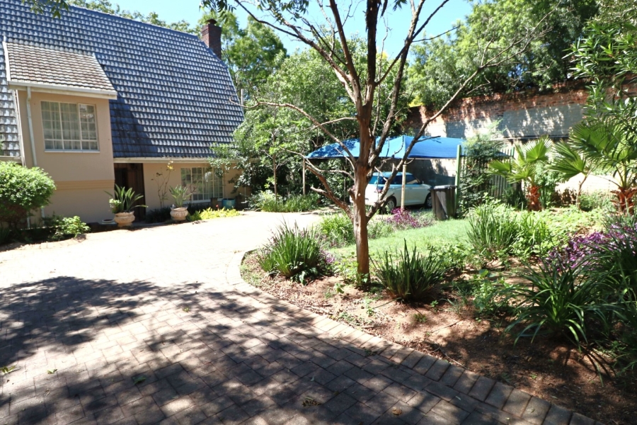 3 Bedroom Property for Sale in Bryanston Gauteng