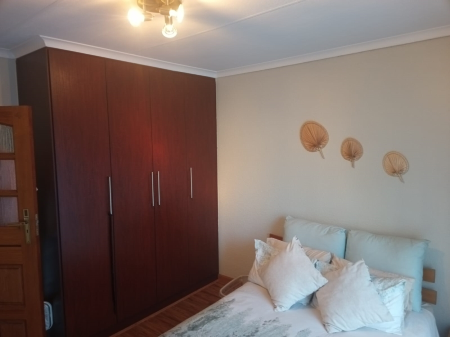 4 Bedroom Property for Sale in Sunward Park Gauteng