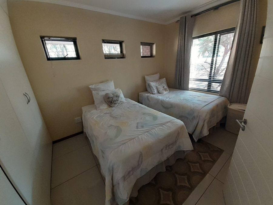2 Bedroom Property for Sale in Jackal Creek Golf Estate Gauteng