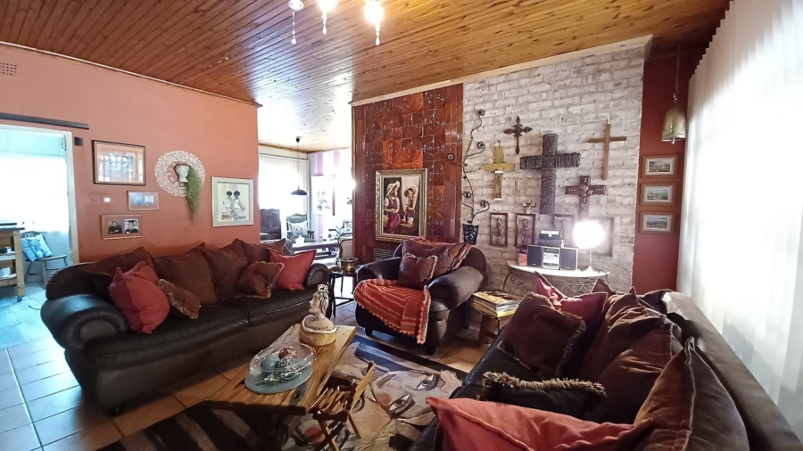 5 Bedroom Property for Sale in Vanderbijlpark SE 2 Gauteng