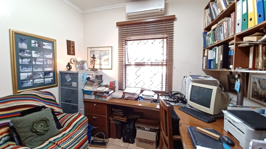 5 Bedroom Property for Sale in Vanderbijlpark SE 2 Gauteng
