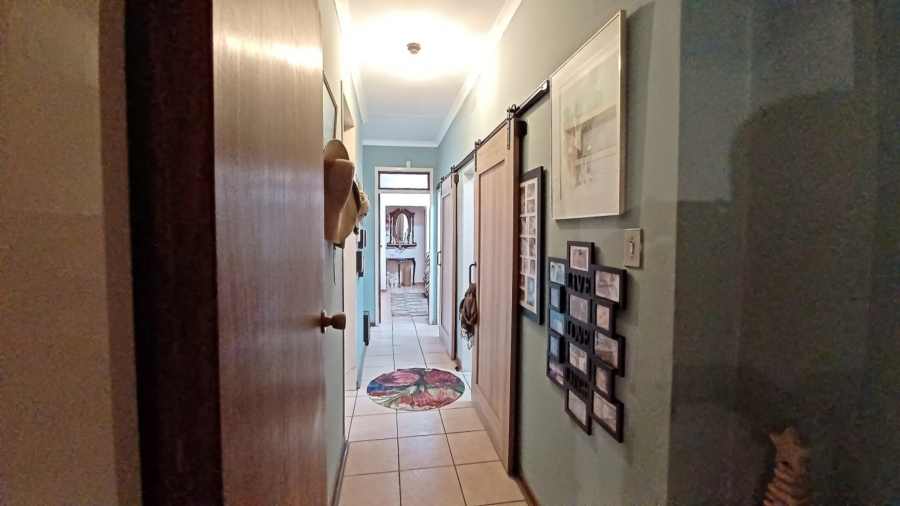 5 Bedroom Property for Sale in Vanderbijlpark SE 2 Gauteng