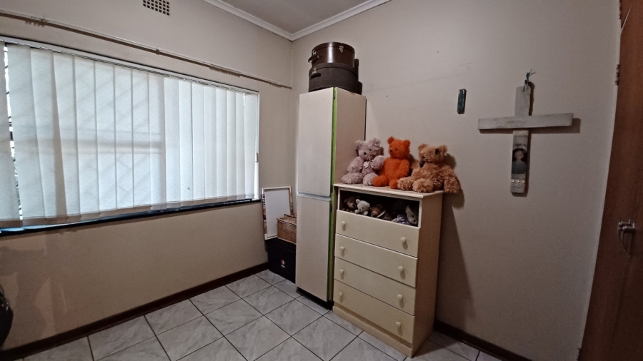 5 Bedroom Property for Sale in Vanderbijlpark SE 2 Gauteng