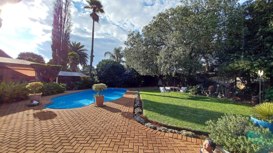 5 Bedroom Property for Sale in Vanderbijlpark SE 2 Gauteng