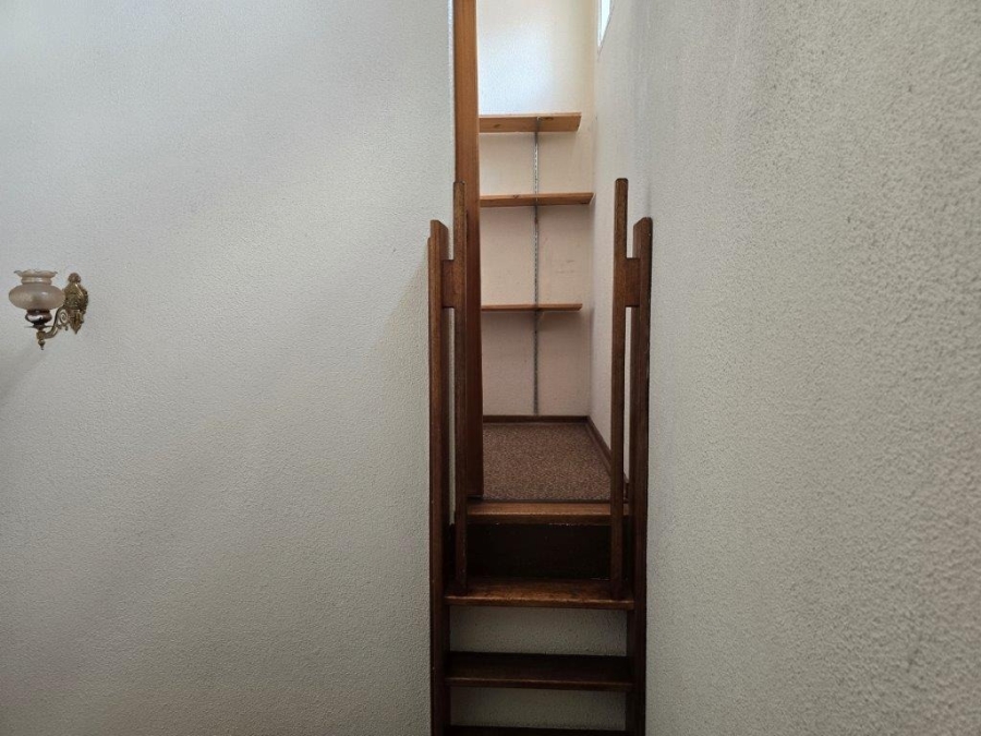 5 Bedroom Property for Sale in Meyersdal Gauteng