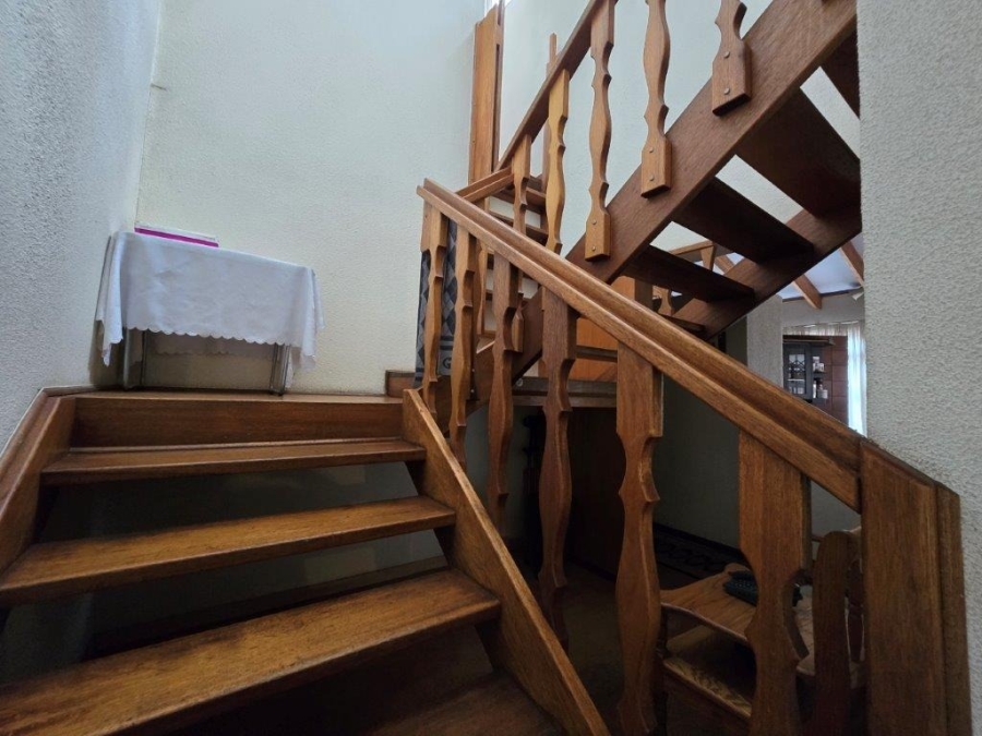 5 Bedroom Property for Sale in Meyersdal Gauteng