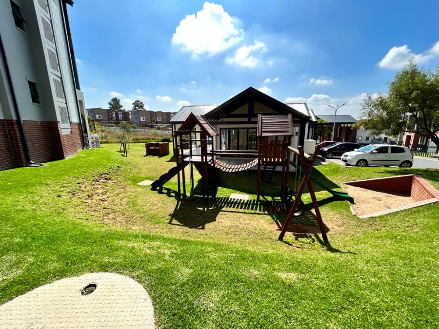 To Let 2 Bedroom Property for Rent in Randpark Ridge Gauteng