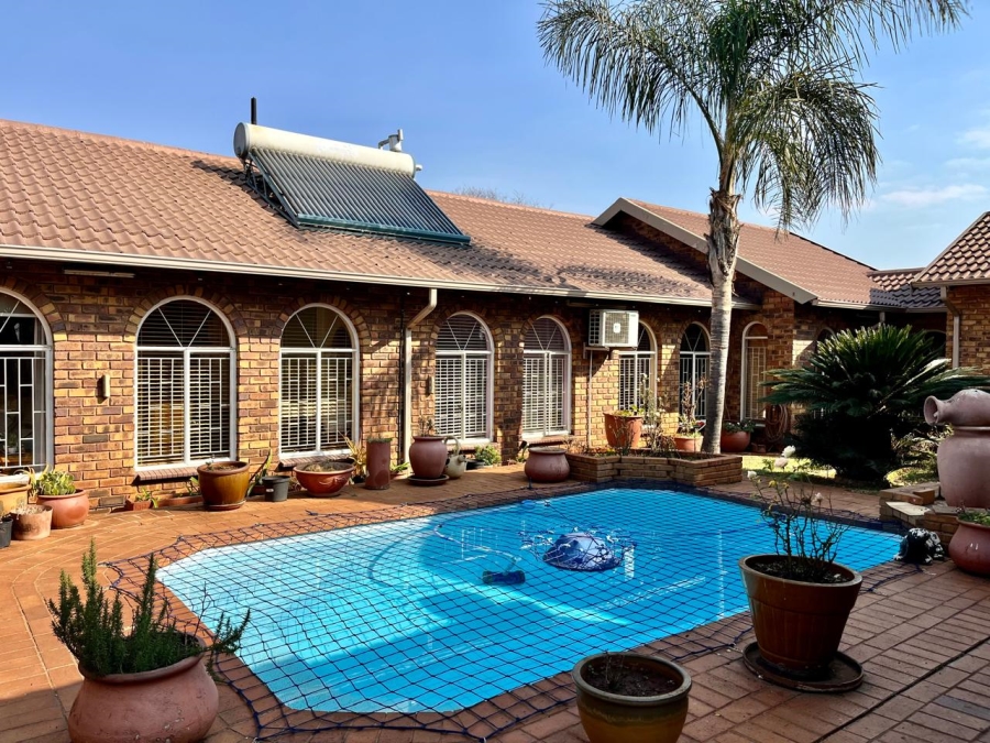 3 Bedroom Property for Sale in Dalpark Proper Gauteng