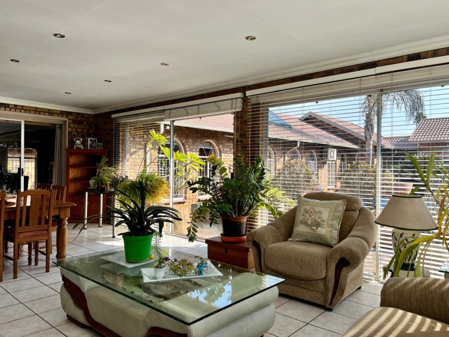 3 Bedroom Property for Sale in Dalpark Proper Gauteng