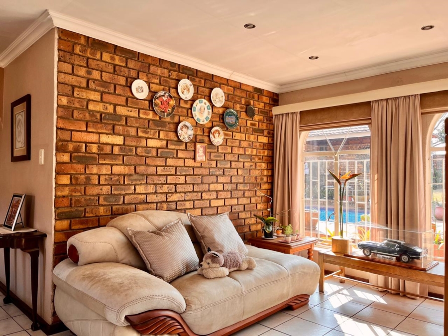3 Bedroom Property for Sale in Dalpark Proper Gauteng