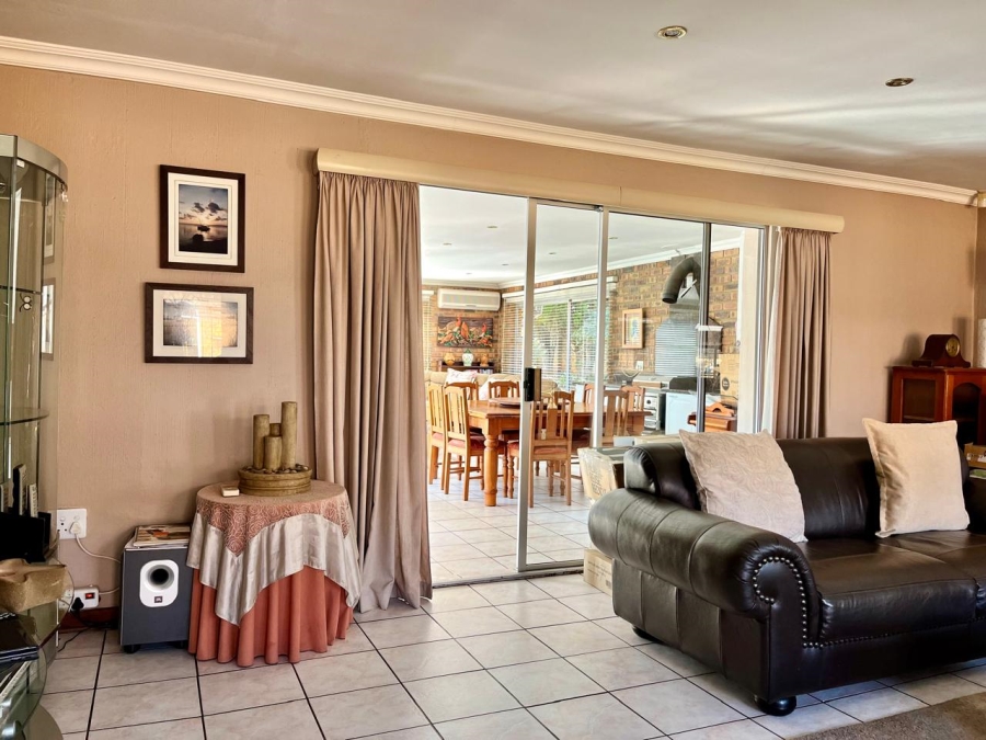 3 Bedroom Property for Sale in Dalpark Proper Gauteng
