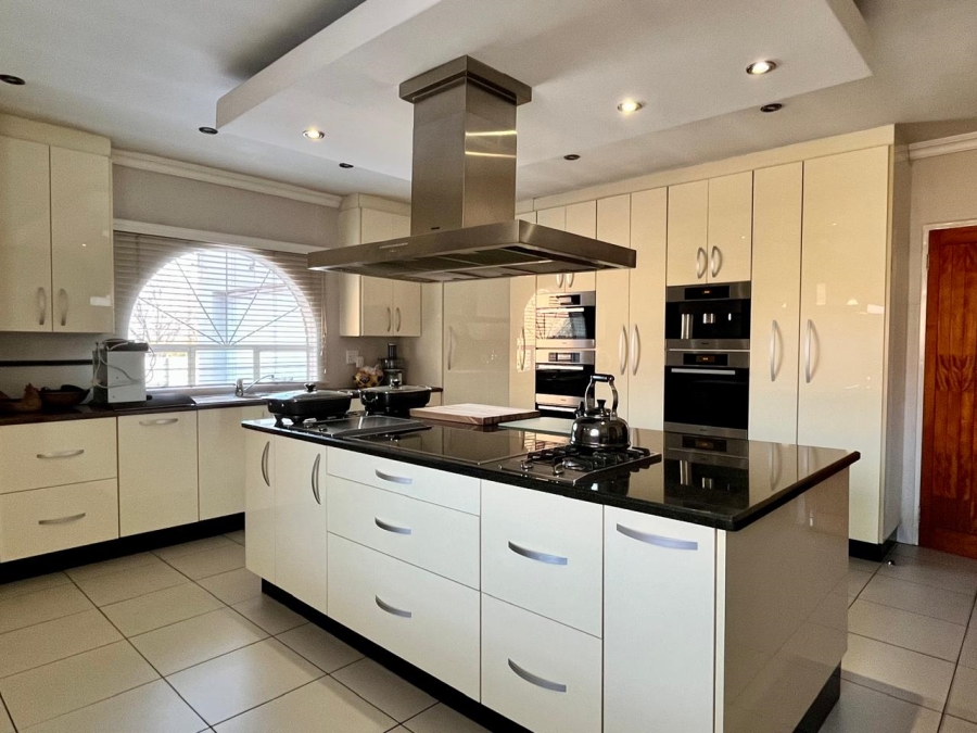 3 Bedroom Property for Sale in Dalpark Proper Gauteng