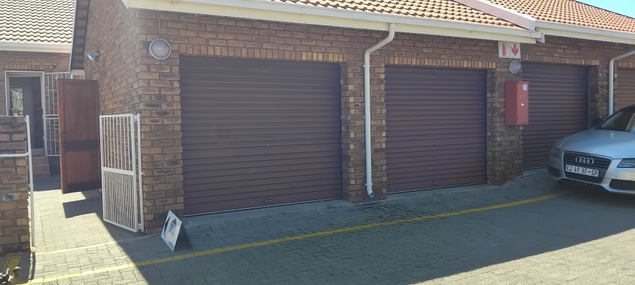3 Bedroom Property for Sale in Norkem Park Gauteng