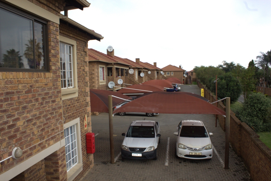 3 Bedroom Property for Sale in Terenure Gauteng