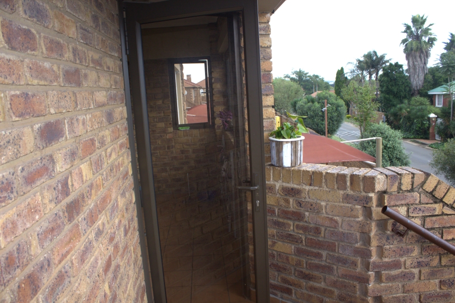 3 Bedroom Property for Sale in Terenure Gauteng