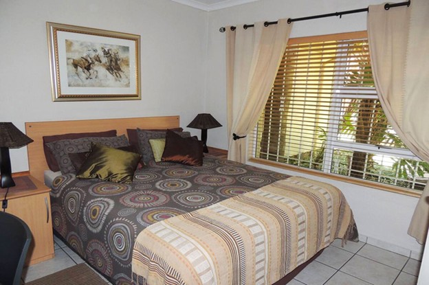 8 Bedroom Property for Sale in Van Riebeeck Park Gauteng