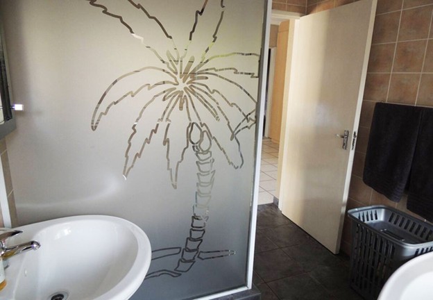 8 Bedroom Property for Sale in Van Riebeeck Park Gauteng