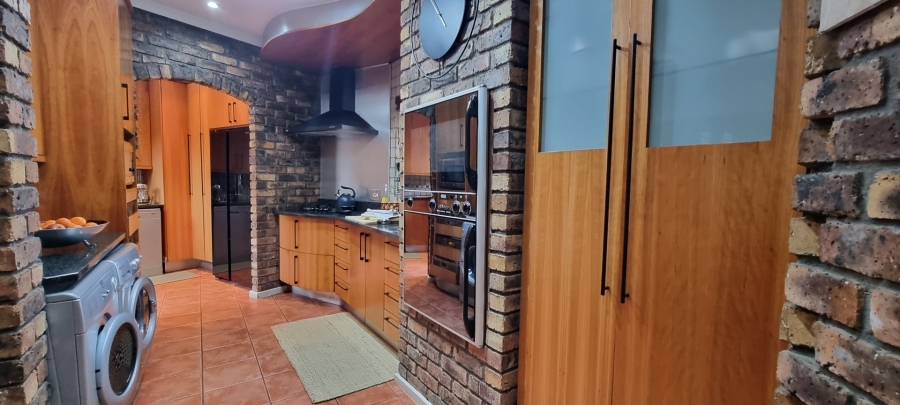 3 Bedroom Property for Sale in Sunward Park Gauteng