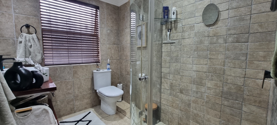 3 Bedroom Property for Sale in Sunward Park Gauteng