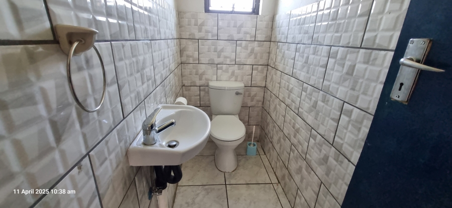 4 Bedroom Property for Sale in Homestead Apple Orchards Gauteng