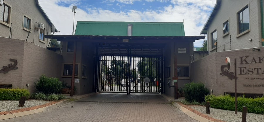 3 Bedroom Property for Sale in Glen Marais Gauteng